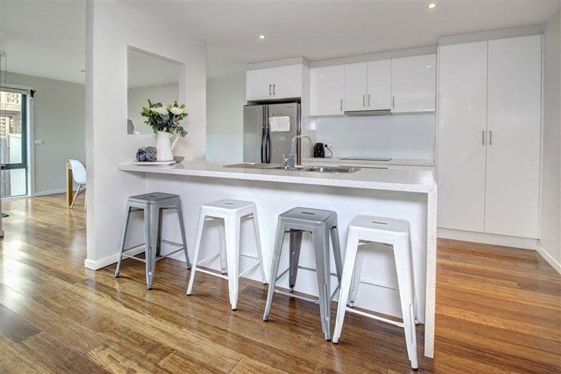 5 Leon Avenue, Rosebud VIC 3939, Rosebud - Thumbnail 2