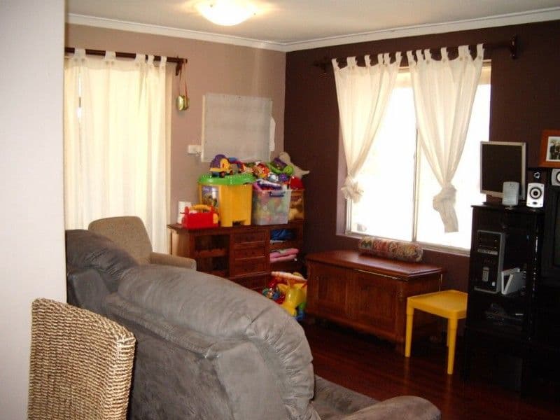 4 Churchill Drive, SWAN VIEW WA 6056, Swan View - Thumbnail 7