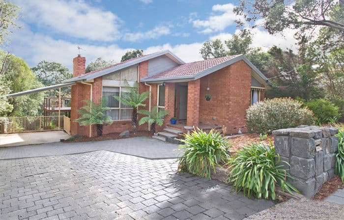 169 Broadgully Road, DIAMOND CREEK VIC 3089, Diamond Creek - Thumbnail 2