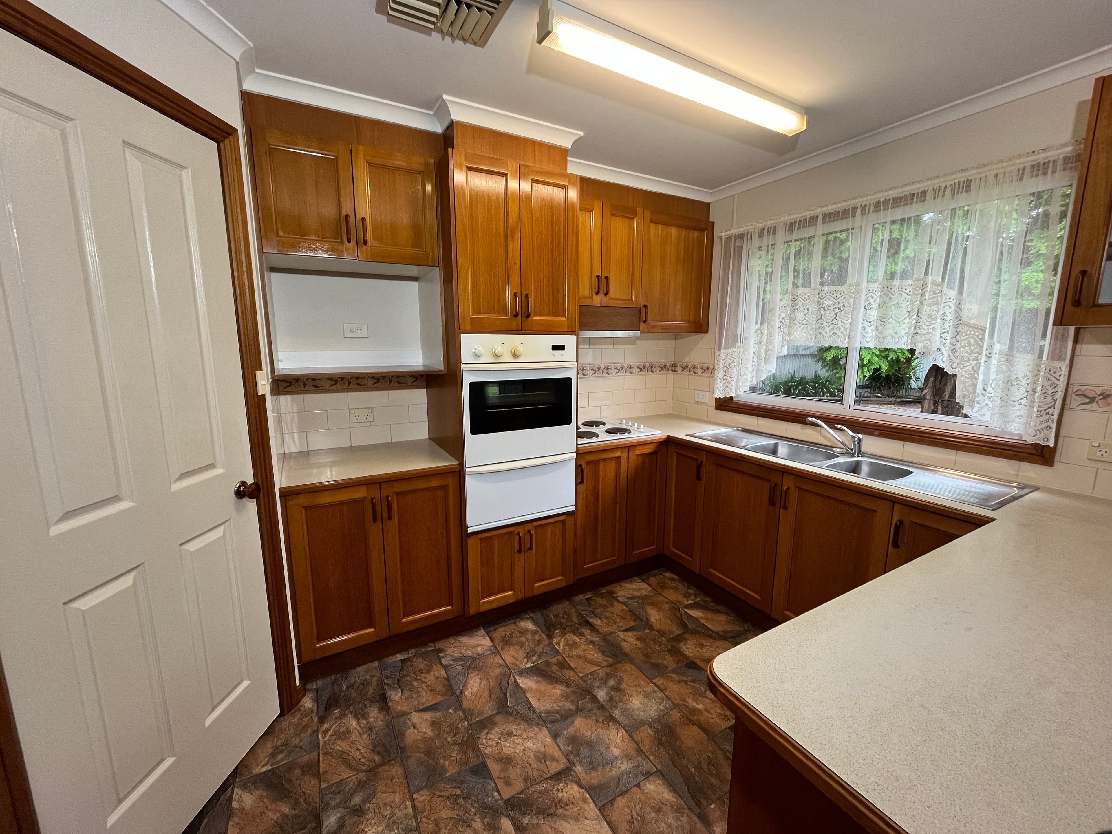 37 Railway Parade, Yenda NSW 2681, Yenda - Thumbnail 5