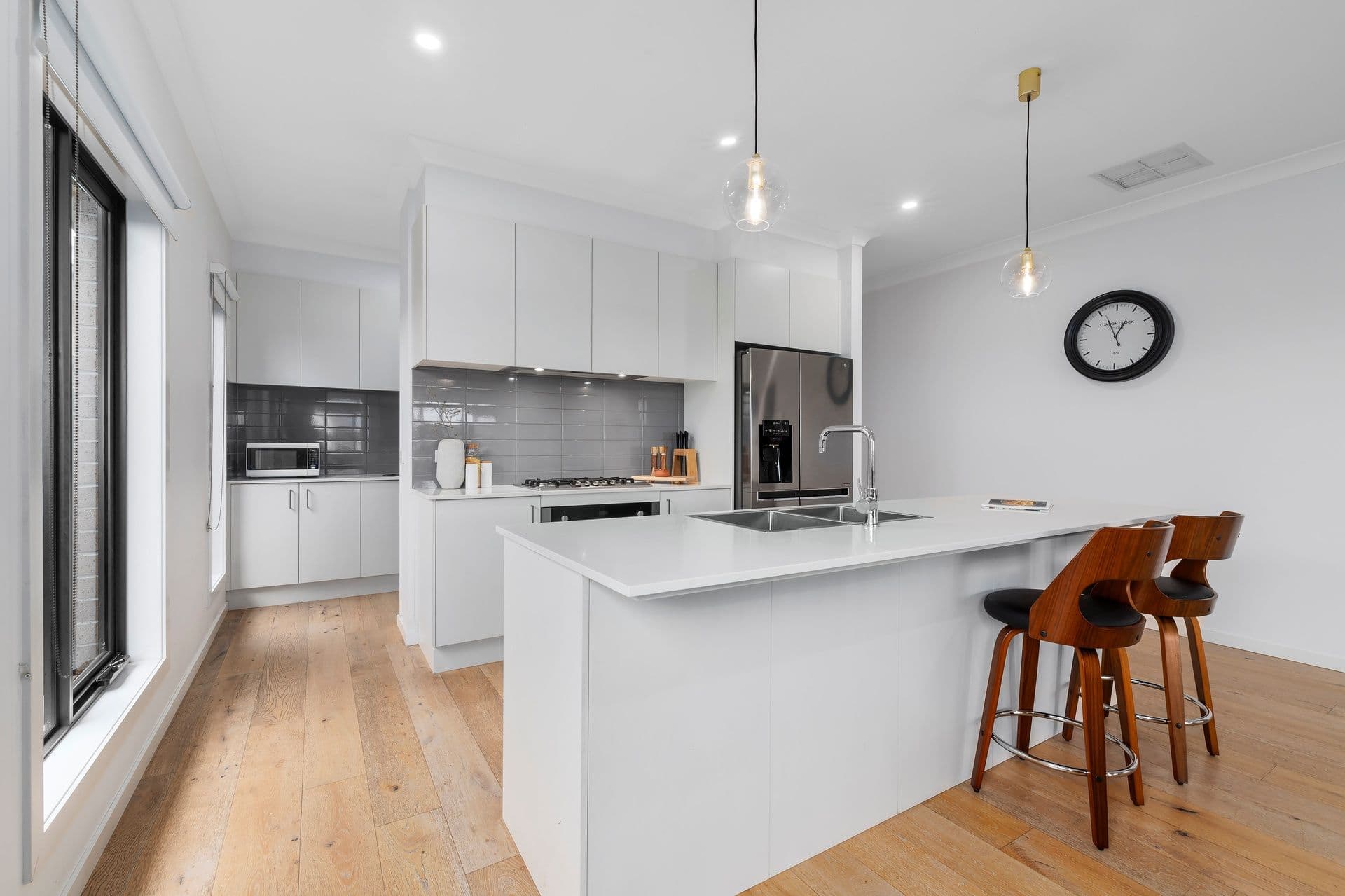 3 Stature Street, Doreen VIC 3754, Doreen - Thumbnail 3