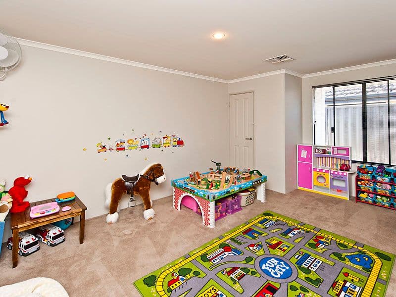 8 Octagon Gardens, AVELEY WA 6069, Aveley - Thumbnail 7