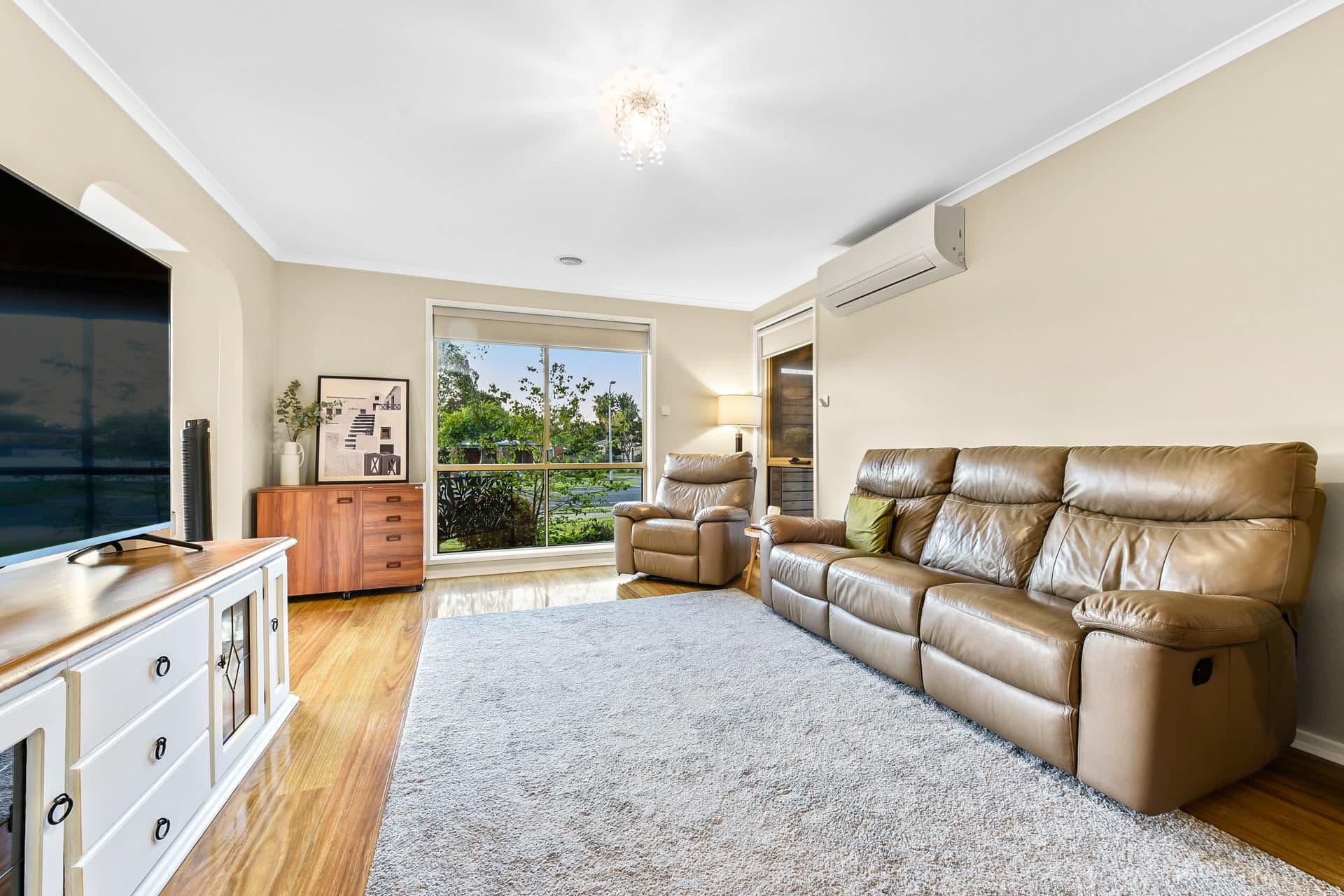 37 St Boswells Avenue, Berwick VIC 3806, Berwick - Thumbnail 4