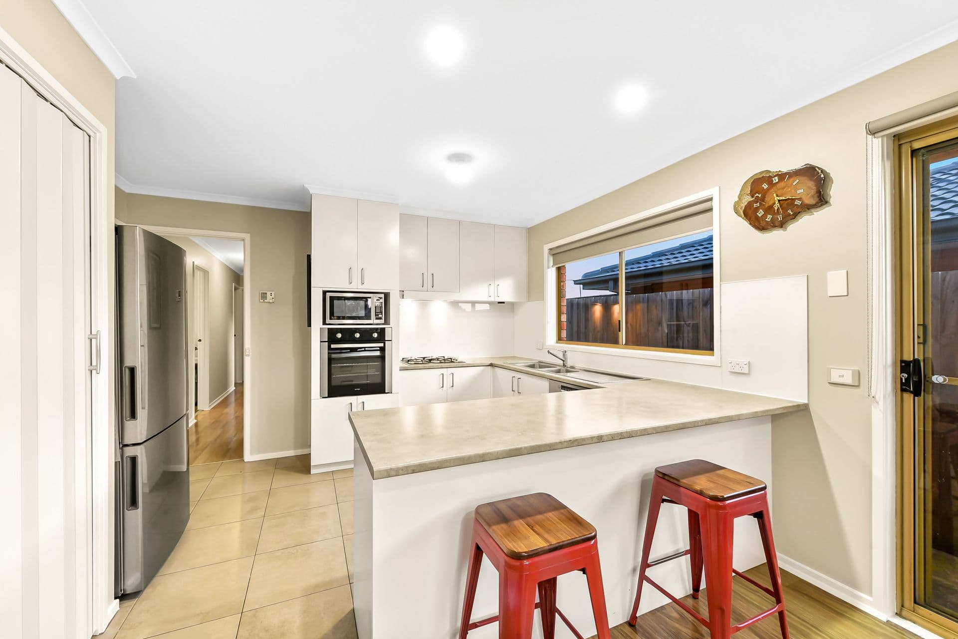 37 St Boswells Avenue, Berwick VIC 3806, Berwick - Thumbnail 7