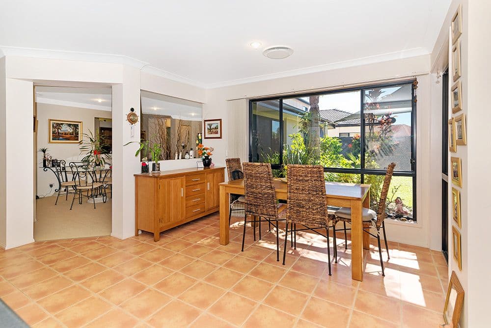 13 John Dalley Drive, HELENSVALE QLD 4212, Helensvale - Thumbnail 5