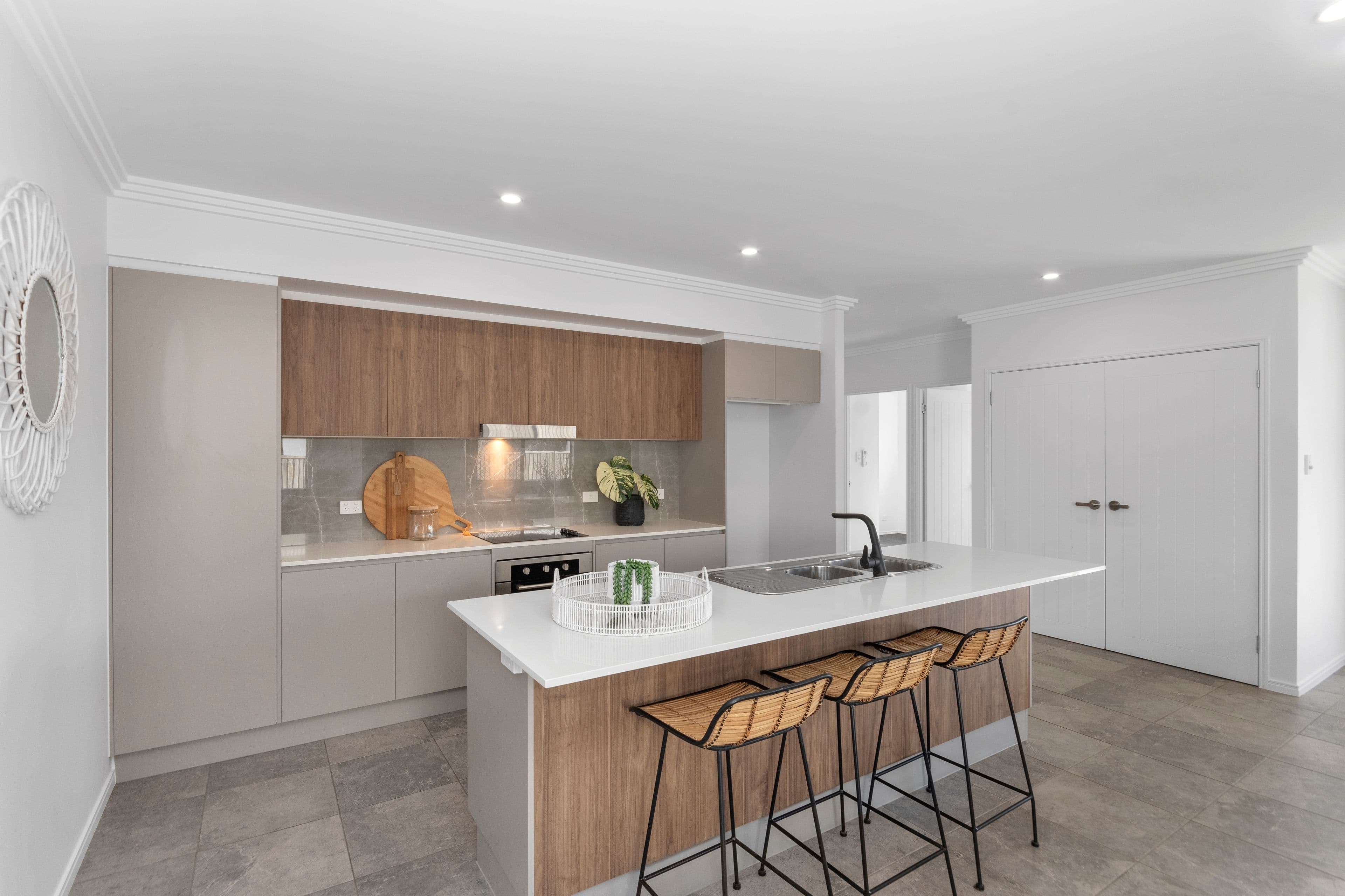 12 Milverton Circuit, Oonoonba QLD 4811, Oonoonba - Thumbnail 5