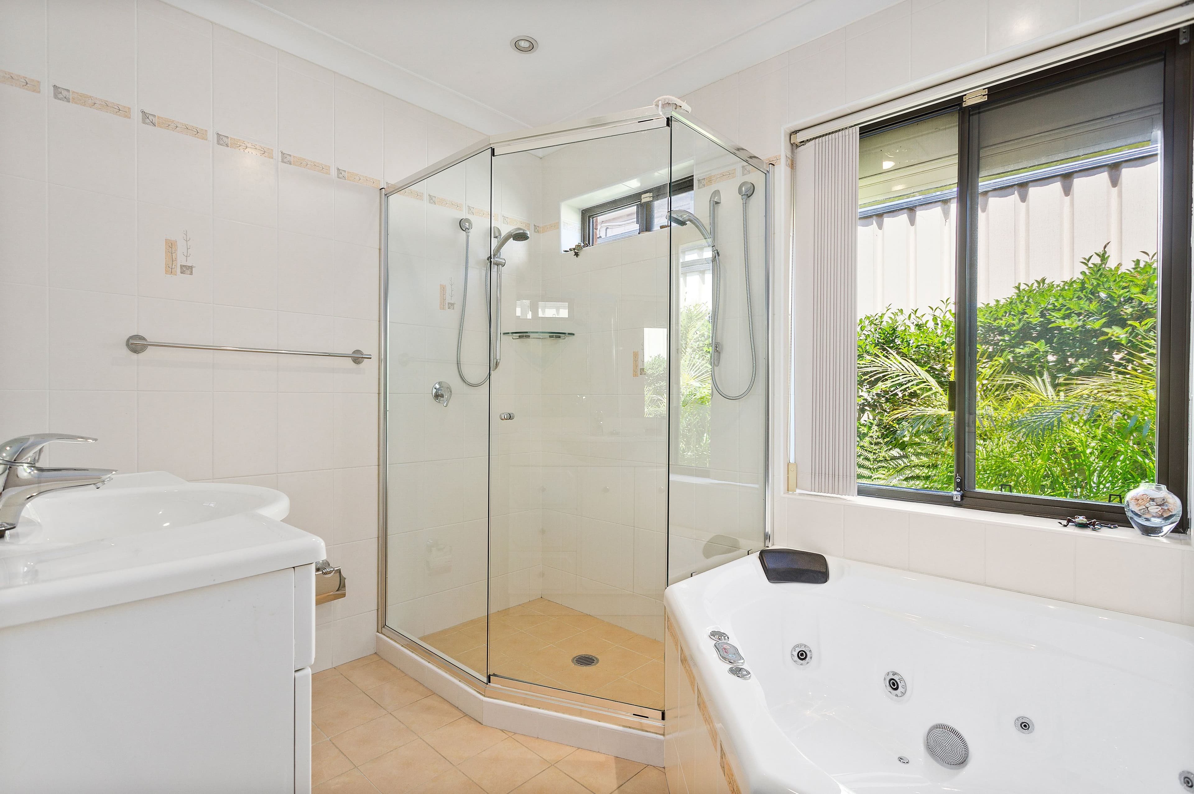204 Bonds Road, Riverwood NSW 2210, Riverwood - Thumbnail 6