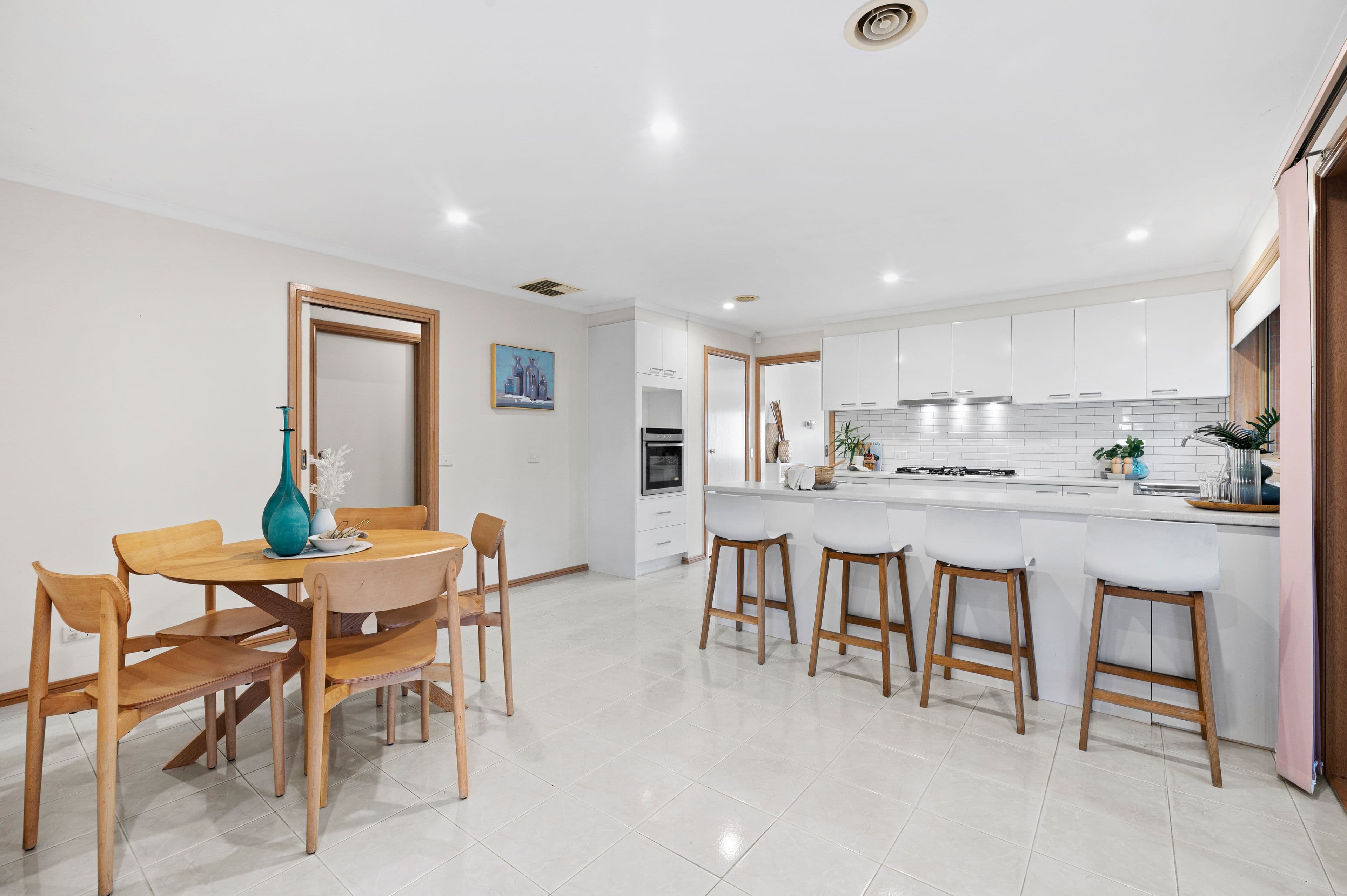 18 Bonaparte Place, Rowville VIC 3178, Rowville - Thumbnail 6