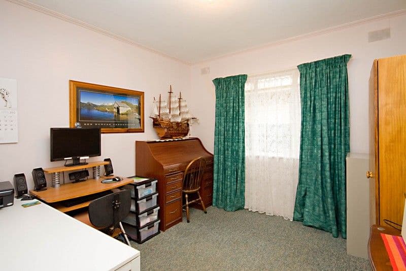 9  Barker Way, VALLEY VIEW SA 5093, Valley View - Thumbnail 8