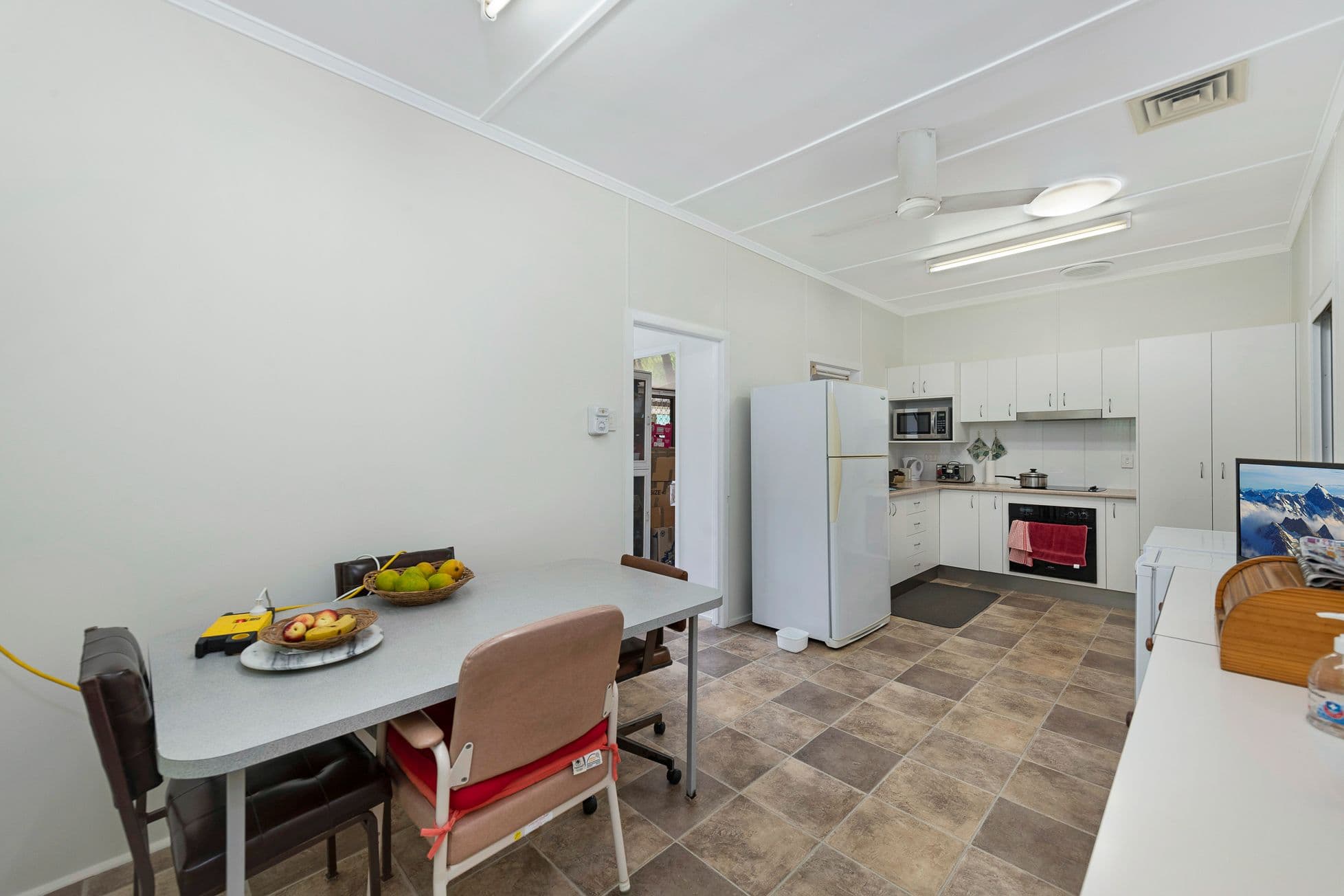 11 Halpin Street, Norville QLD 4670, Norville - Thumbnail 7