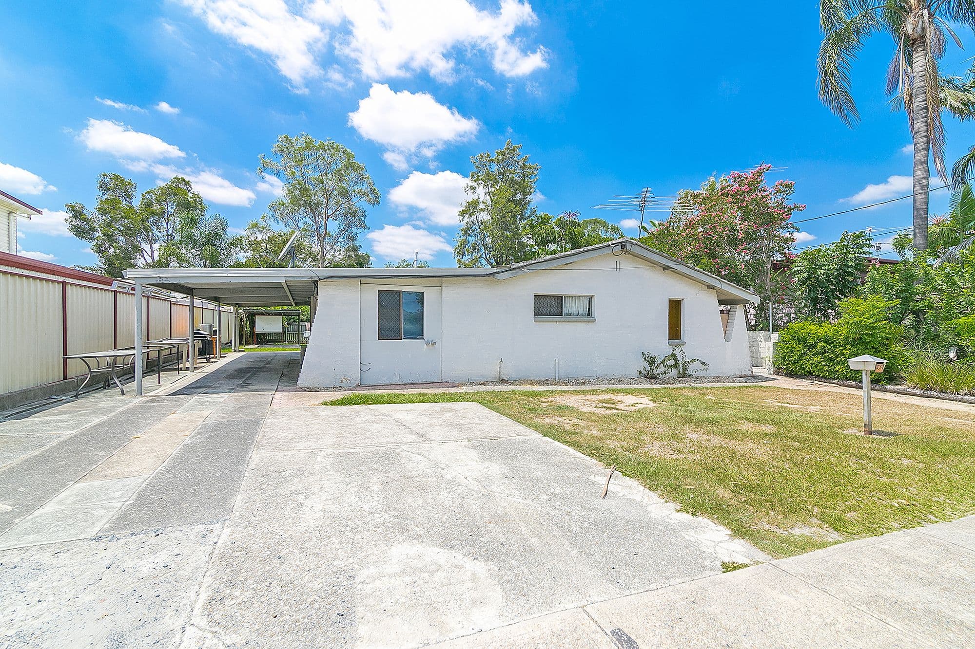 86 Bardon Road, Kingston QLD 4114, Kingston - Thumbnail 2