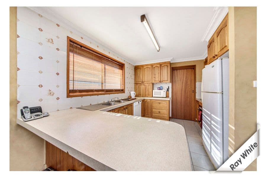 28 Withnell Circuit, Kambah ACT 2902, Kambah - Thumbnail 4