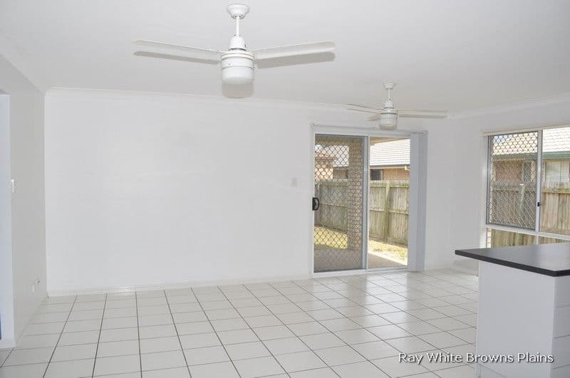 11 Lake Borumba Street, LOGAN RESERVE QLD 4133, Logan Reserve - Thumbnail 3