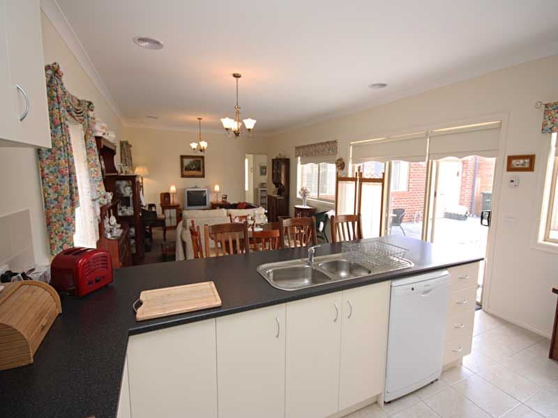 22 Chambers Court, MARSHALL VIC 3216, Marshall - Thumbnail 5