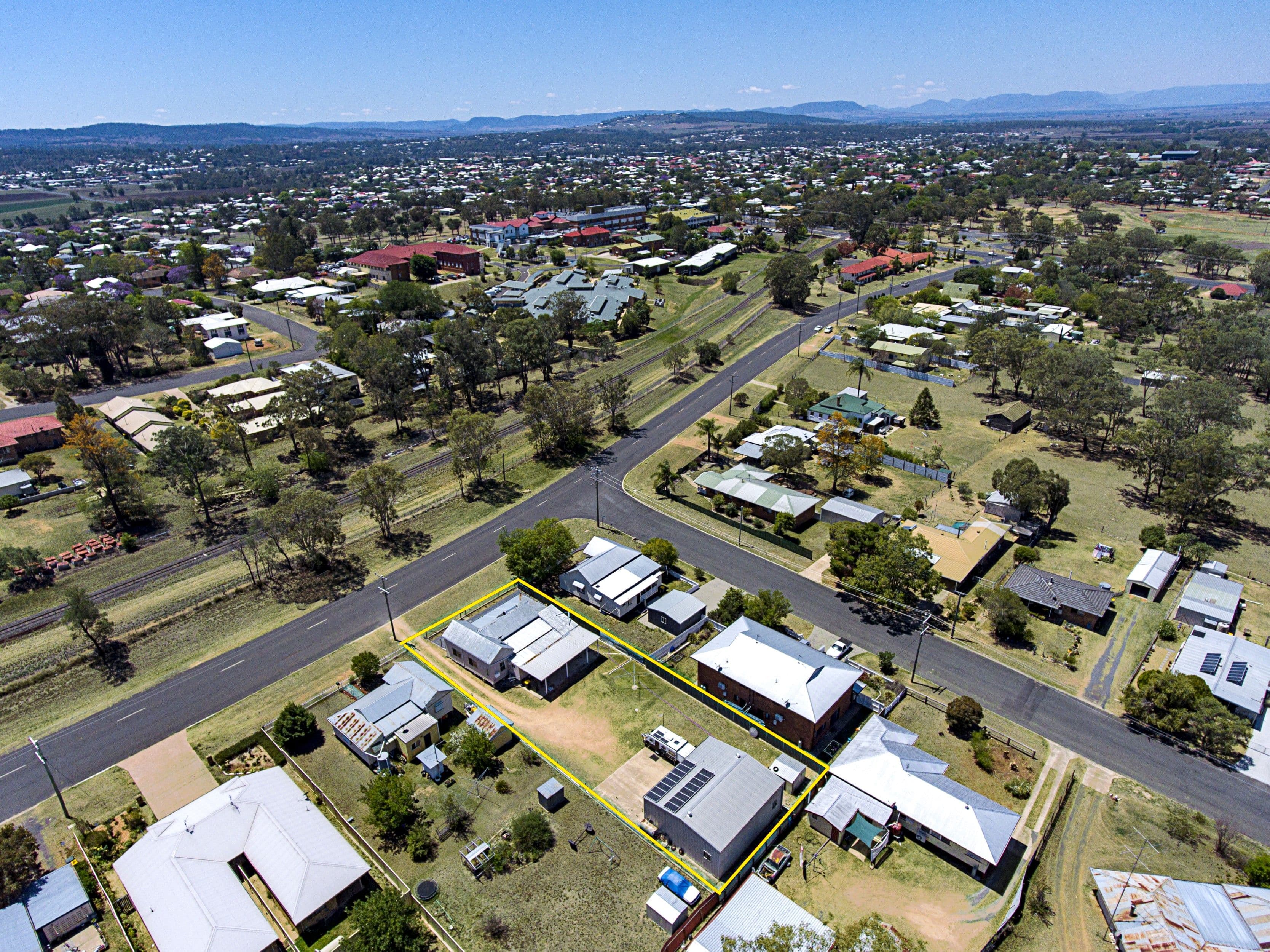 36 Glen Road, Warwick QLD 4370, Warwick - Thumbnail 2