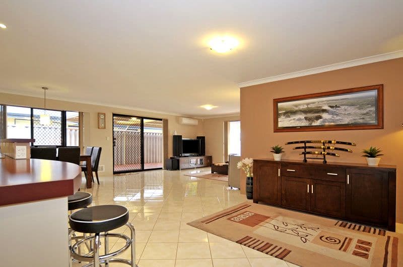 14 Hillwater Prom, BEECHBORO WA 6063, Beechboro - Thumbnail 3