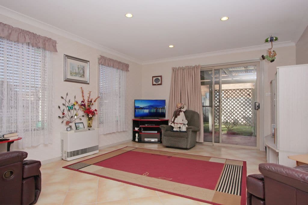 22 Collins Street, Marulan - Thumbnail 4