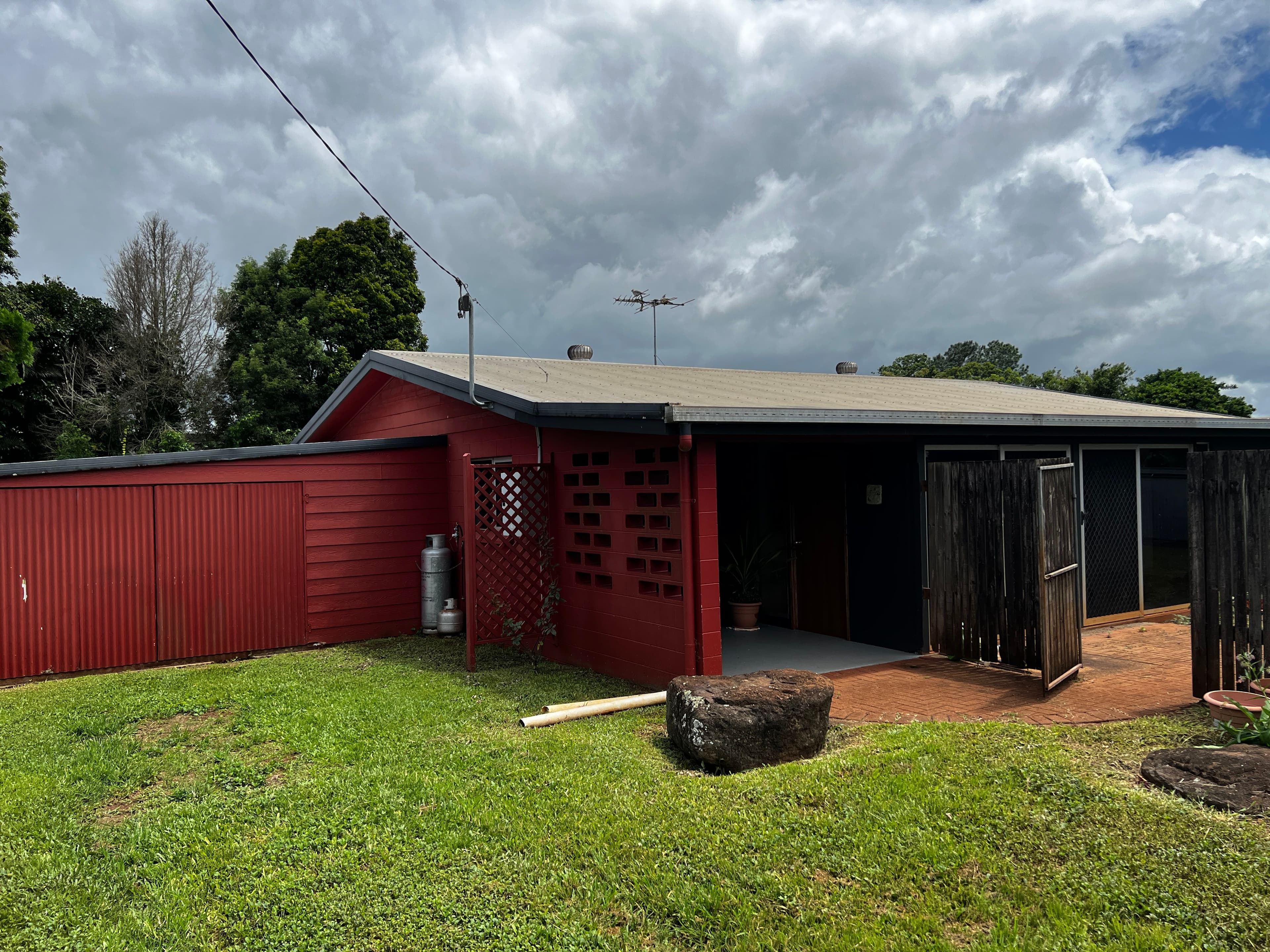 21 Walker Street, Kairi QLD 4872, Kairi - Thumbnail 2