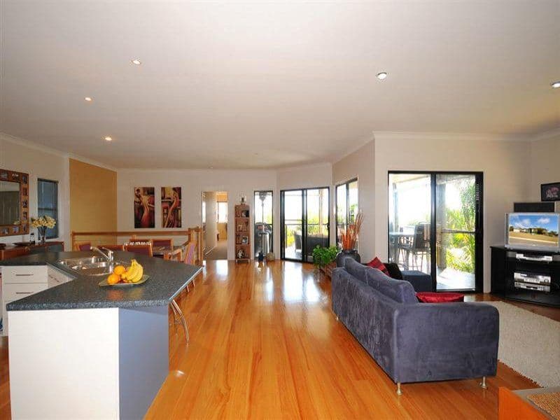 6 Baunfiend Court, Urraween QLD 4655, Urraween - Thumbnail 3