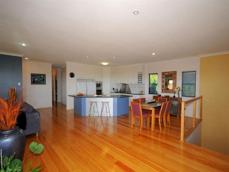 6 Baunfiend Court, Urraween QLD 4655, Urraween - Thumbnail 4