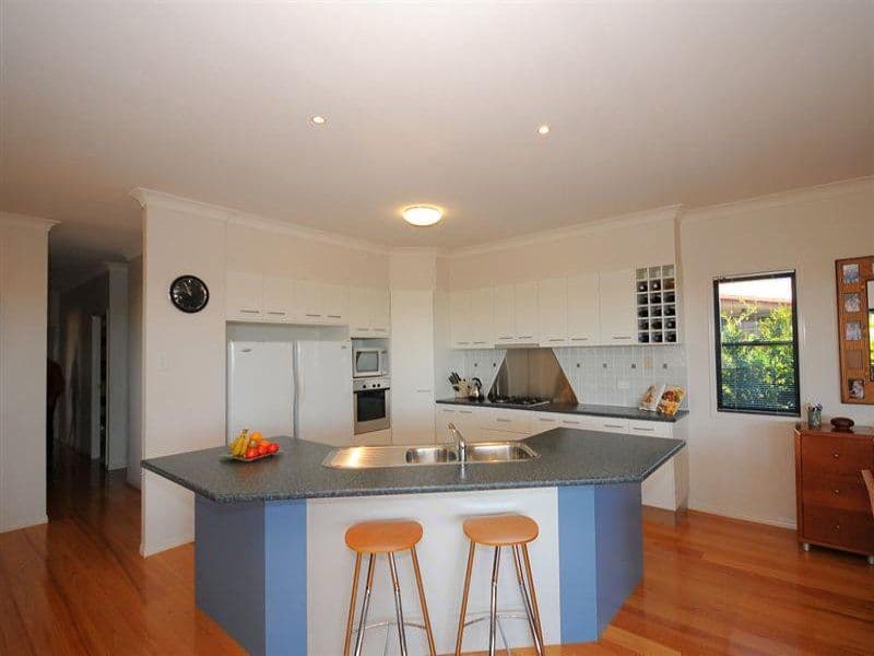 6 Baunfiend Court, Urraween QLD 4655, Urraween - Thumbnail 5