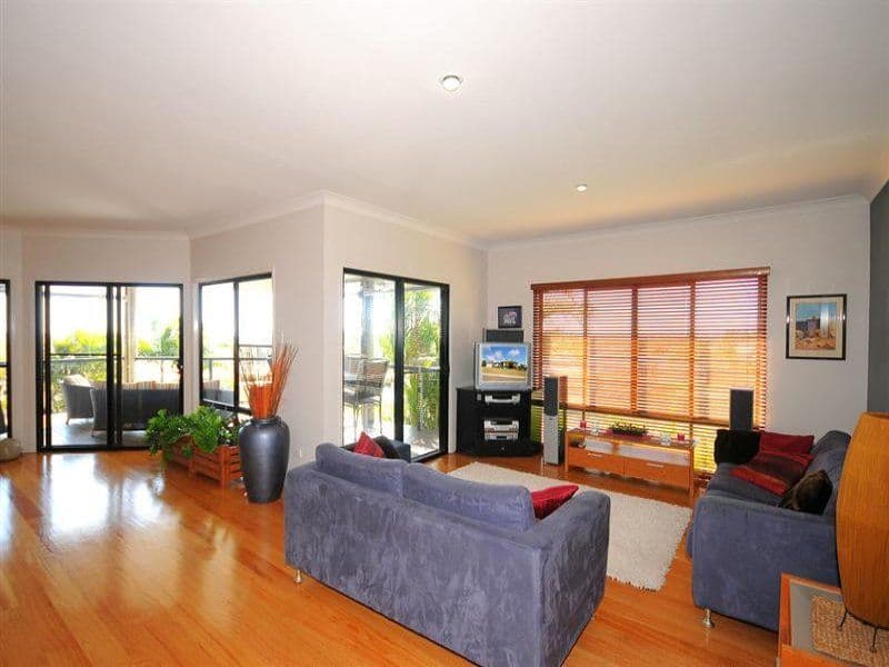 6 Baunfiend Court, Urraween QLD 4655, Urraween - Thumbnail 6