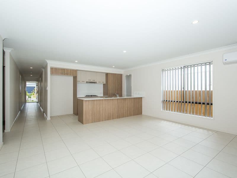 63 Canopus Street, Bridgeman Downs QLD 4035, Bridgeman Downs - Thumbnail 2