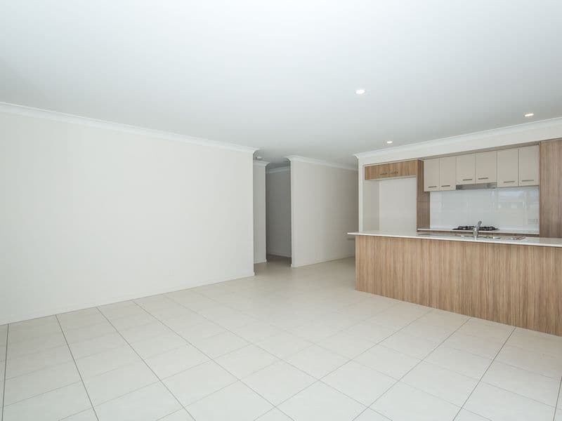 63 Canopus Street, Bridgeman Downs QLD 4035, Bridgeman Downs - Thumbnail 4