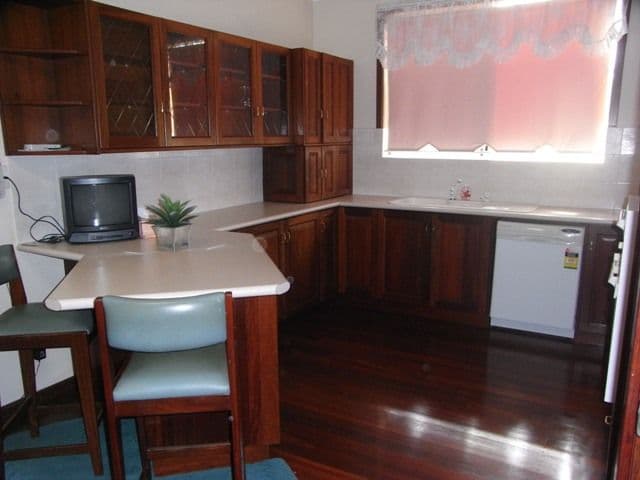 60 Urch Street, BERESFORD WA 6530, Beresford - Thumbnail 2