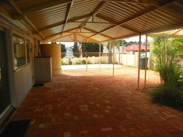 60 Urch Street, BERESFORD WA 6530, Beresford - Thumbnail 5