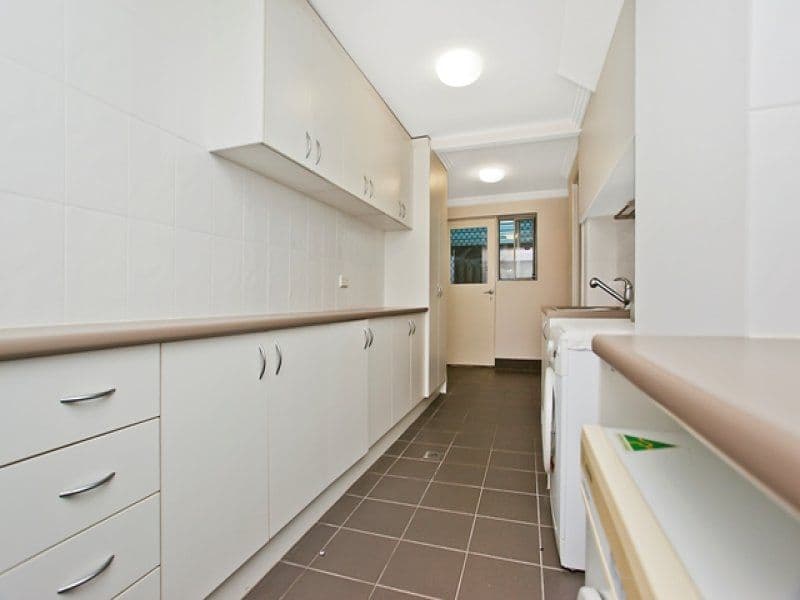 161 Ocean Parade, BURLEIGH HEADS QLD 4220, Burleigh Heads - Thumbnail 7