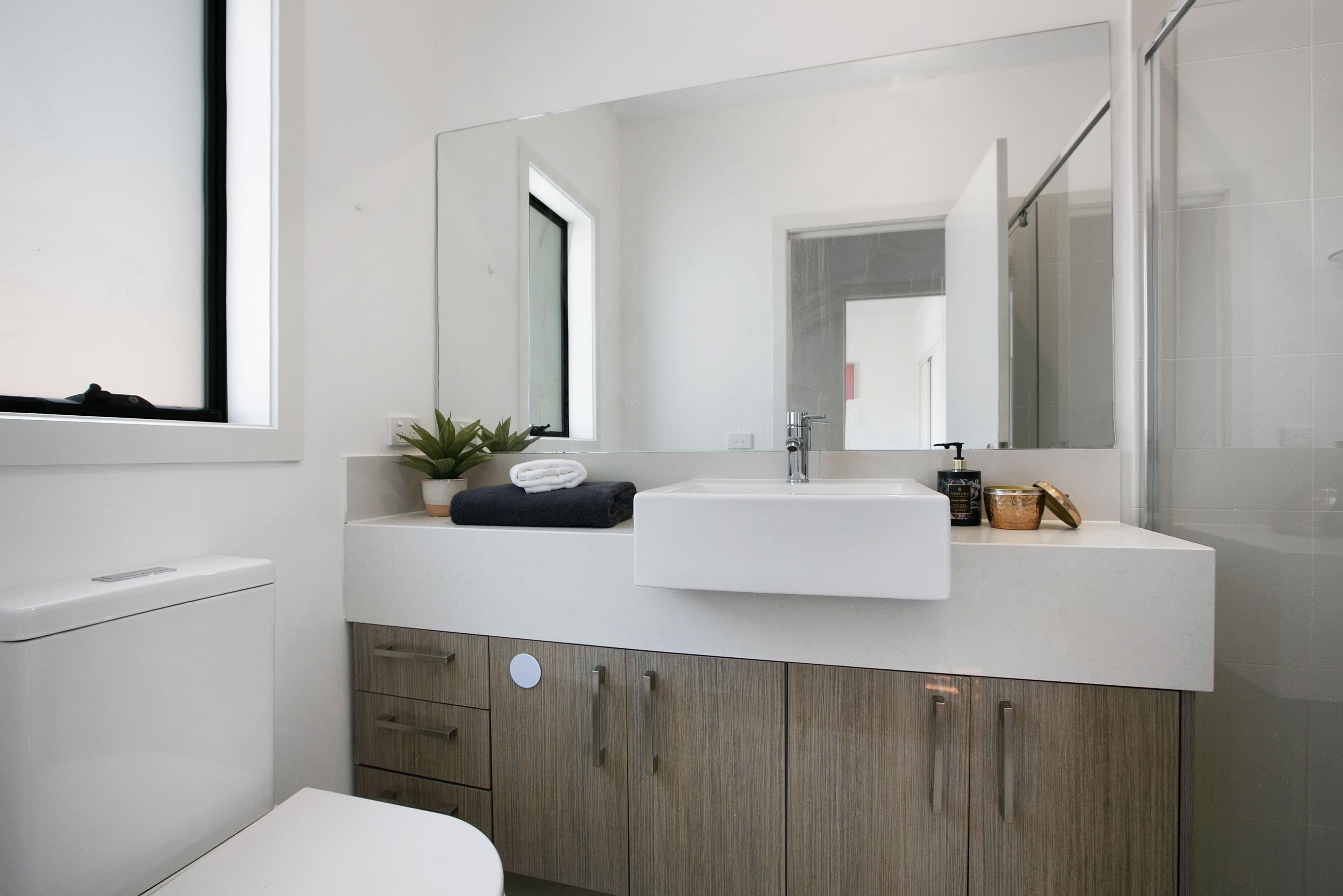 152 Broadway, Reservoir VIC 3073, Reservoir - Thumbnail 7