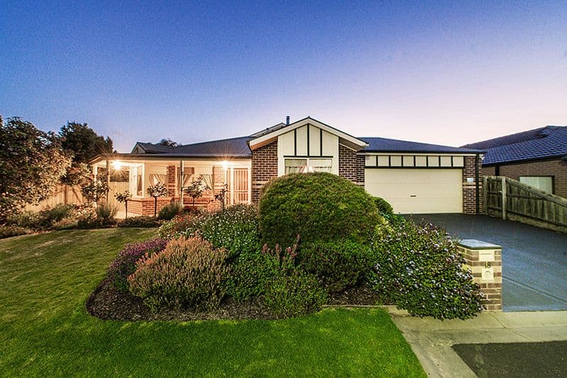 18 Portrush Terrace, Cranbourne VIC 3977, Cranbourne - Thumbnail 2