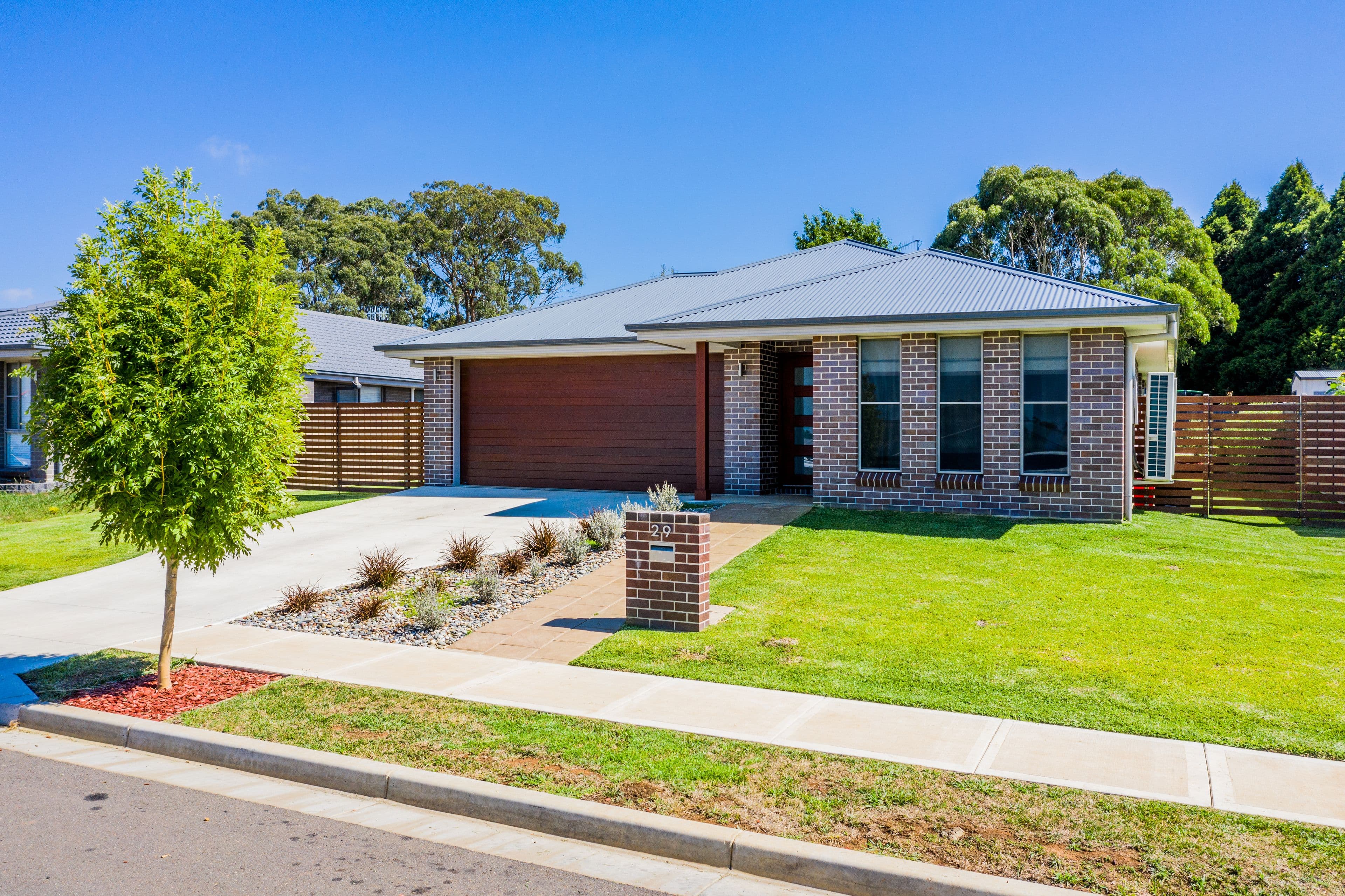 29 Spearmount Drive, Armidale NSW 2350, Armidale - Thumbnail 2