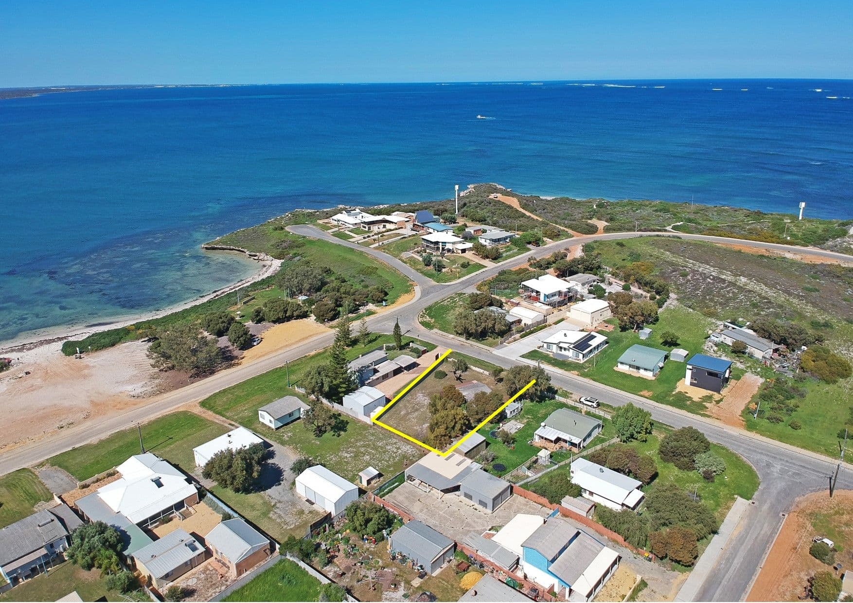 4 Bryant Street, Green Head WA 6514, Green Head - Thumbnail 2