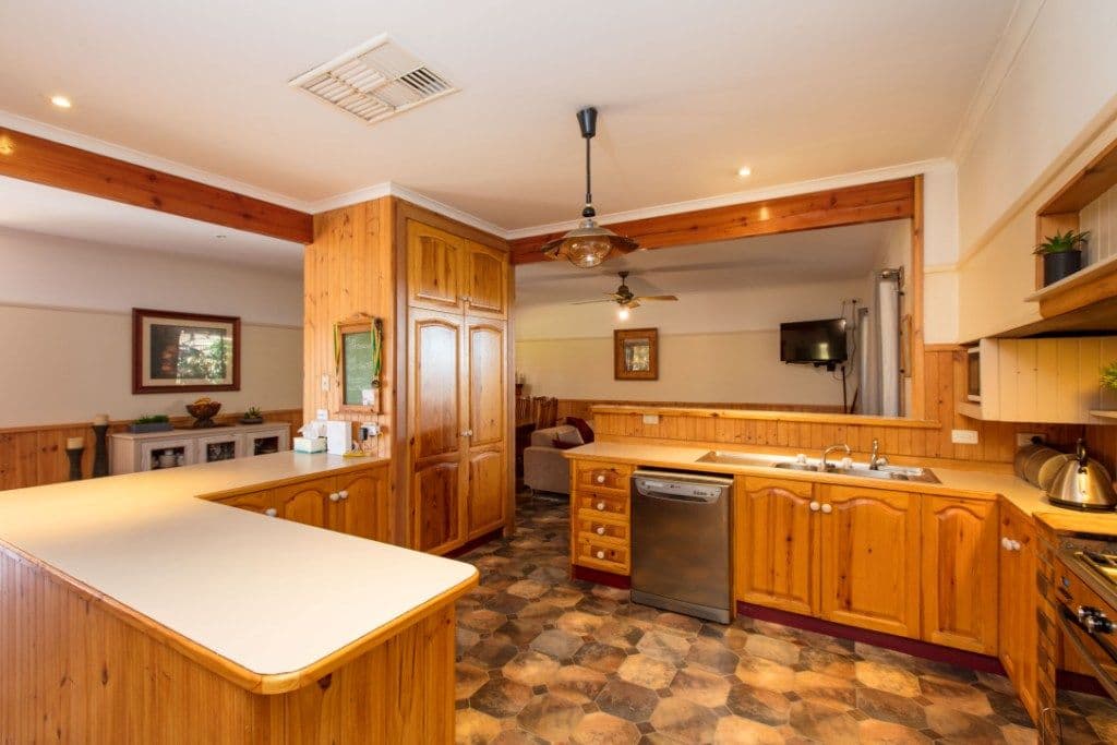 68 New Guinea Road, Robinvale VIC 3549, Robinvale - Thumbnail 2