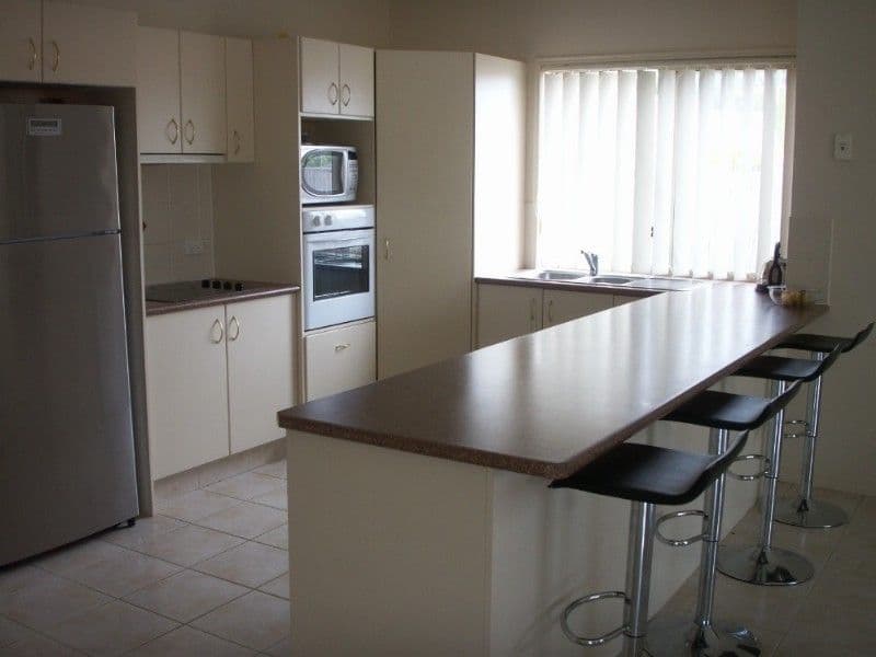 12 Rimatara Ri, PACIFIC PINES QLD 4211, Pacific Pines - Thumbnail 2