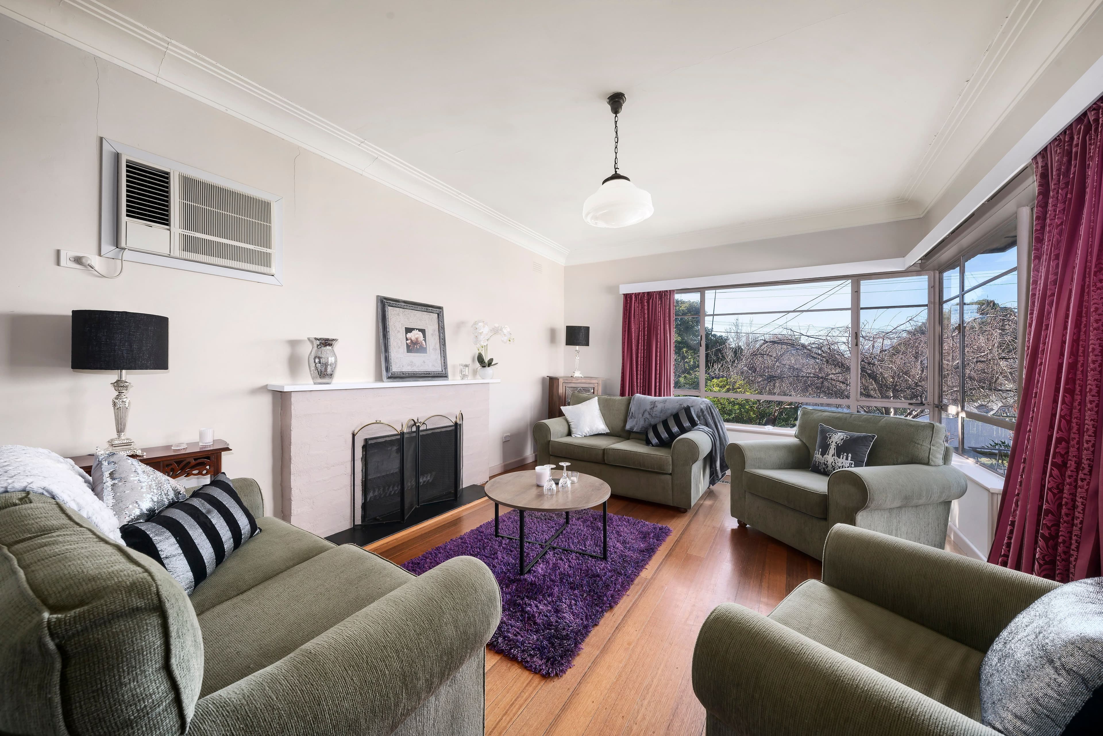 4 Mariana Avenue, Croydon South VIC 3136, Croydon South - Thumbnail 2