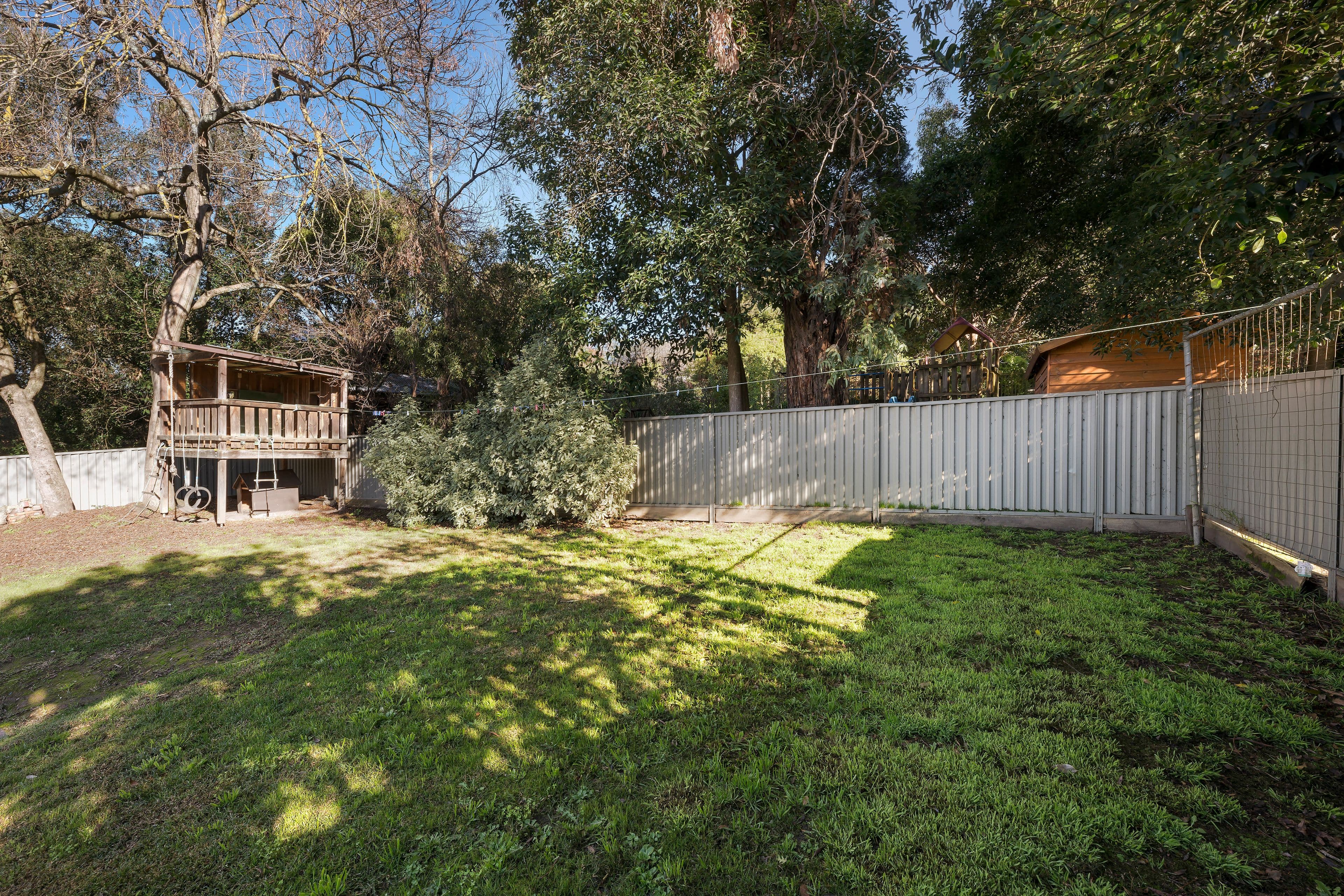 4 Mariana Avenue, Croydon South VIC 3136, Croydon South - Thumbnail 6