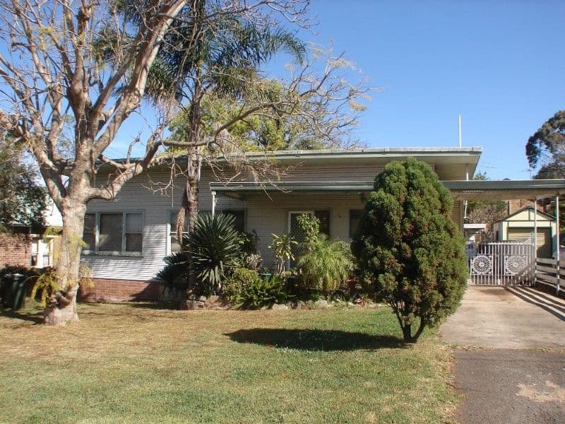 16 Gailes Street, SUTHERLAND NSW 2232, Sutherland - Image 1