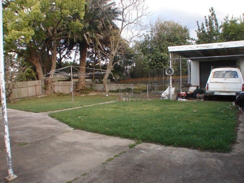 16 Gailes Street, SUTHERLAND NSW 2232, Sutherland - Thumbnail 3
