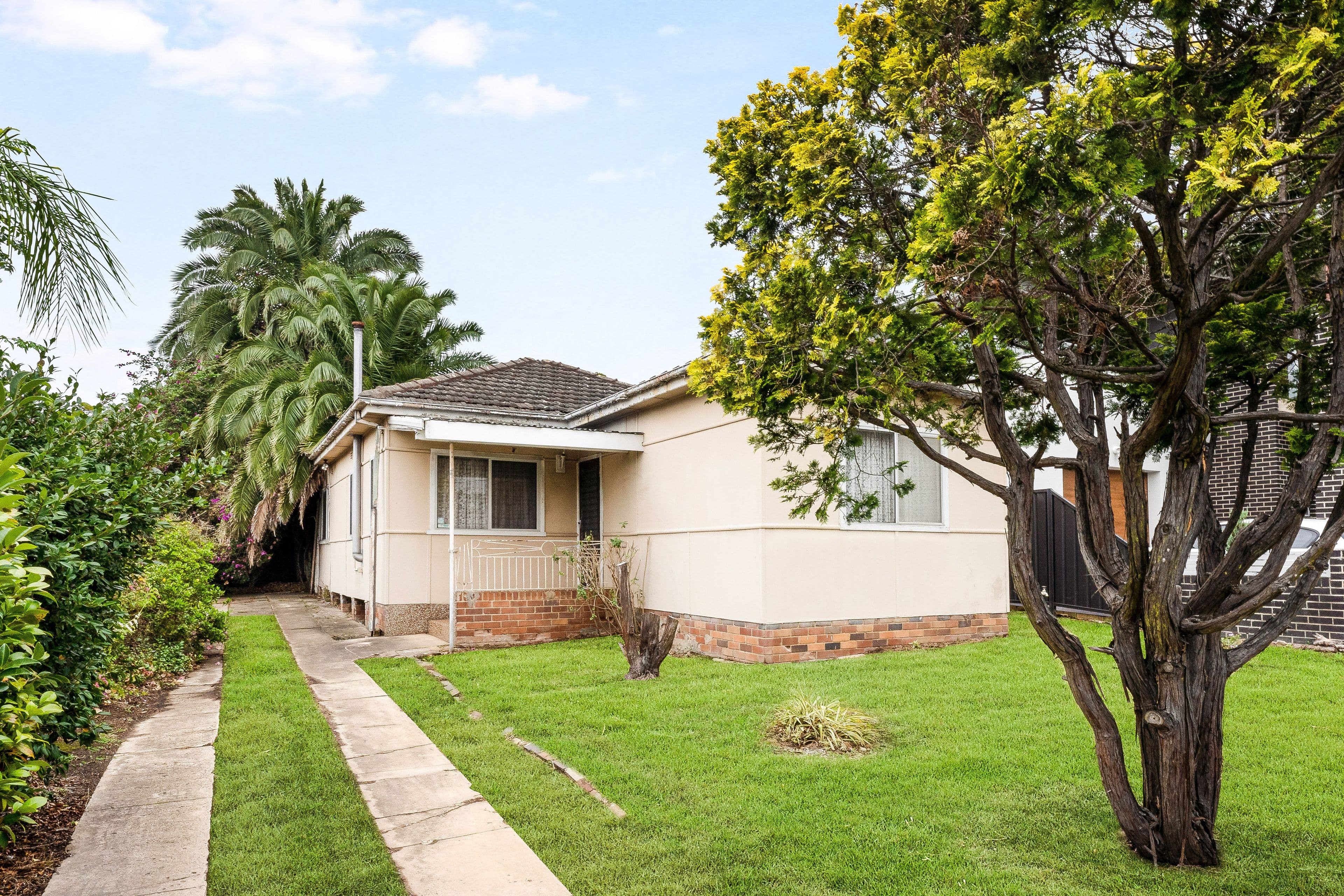 54 Cardigan Road, Greenacre NSW 2190, Greenacre - Thumbnail 2