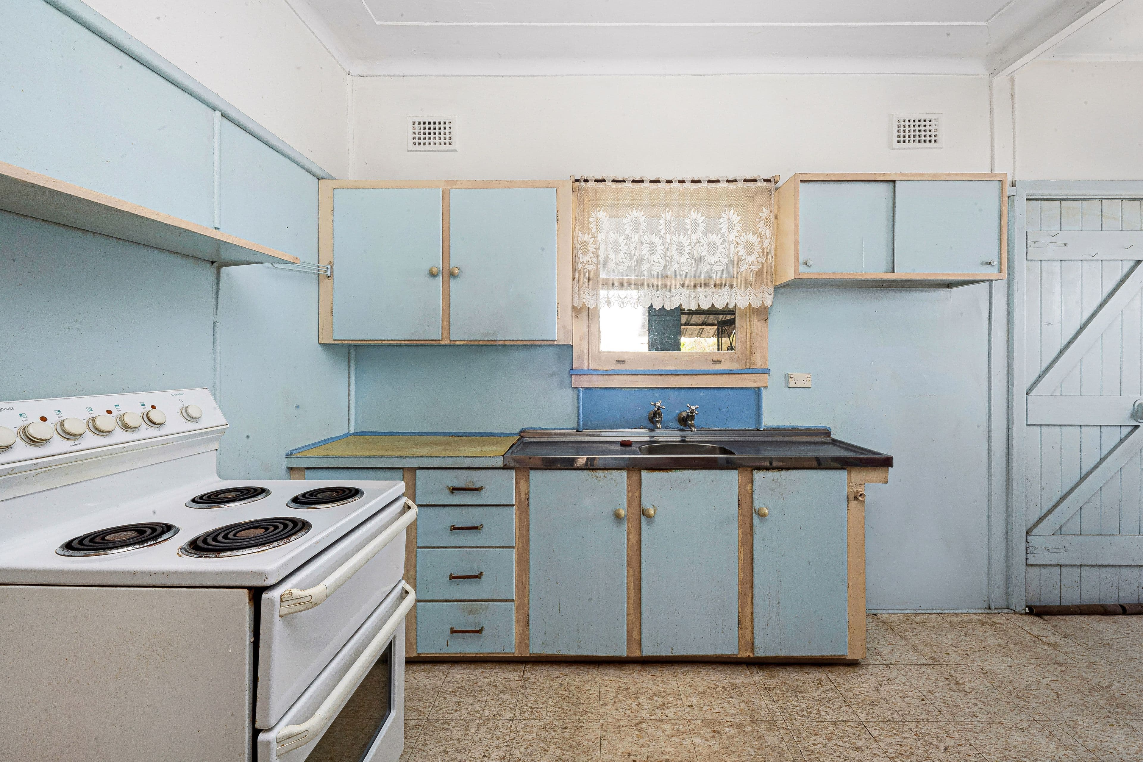 54 Cardigan Road, Greenacre NSW 2190, Greenacre - Thumbnail 4