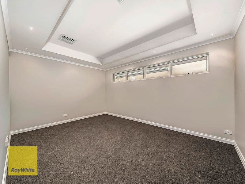 4 Pexton Drive, South Guildford WA 6055, South Guildford - Thumbnail 8