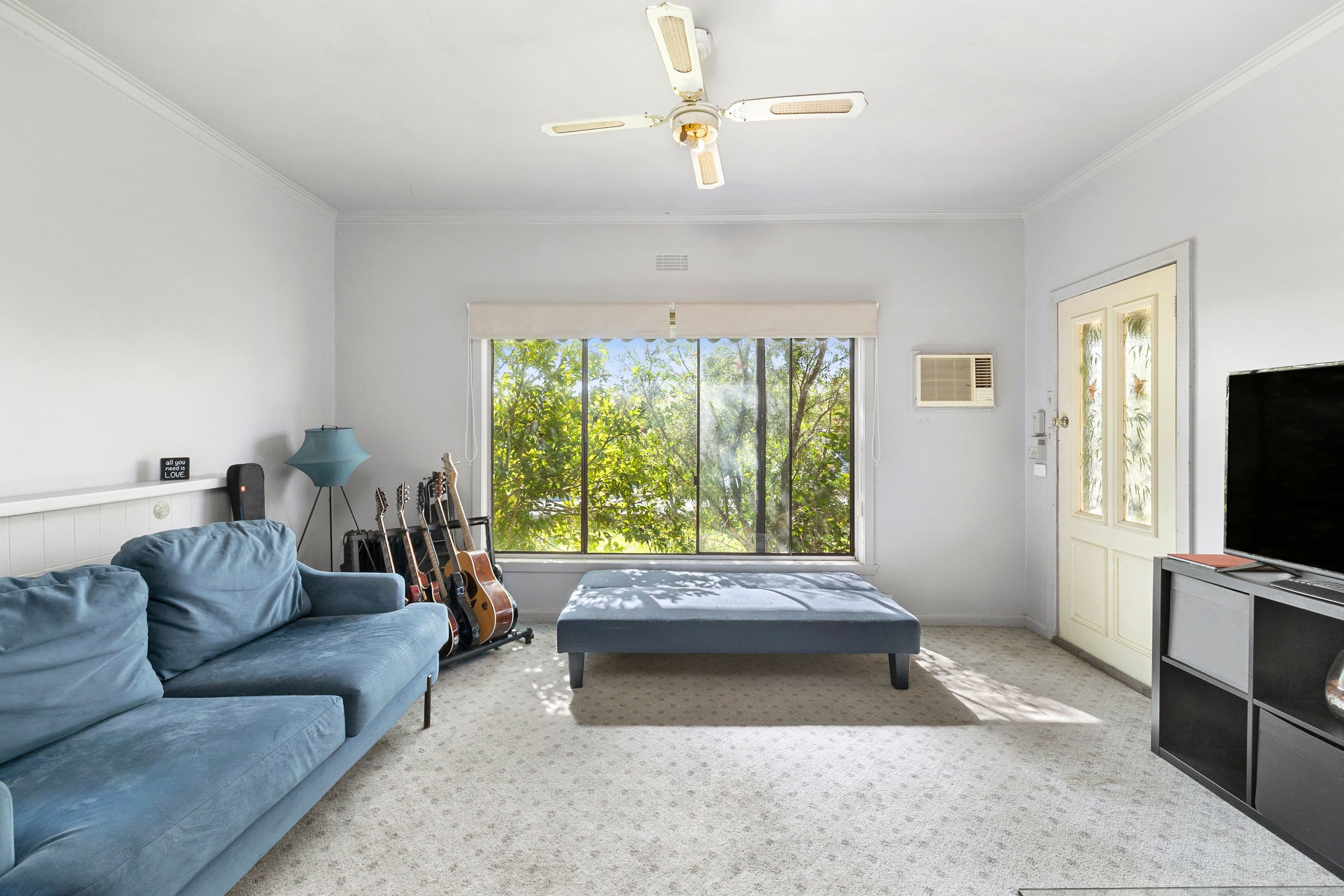11 Neylan Street, Ararat VIC 3377, Ararat - Thumbnail 2