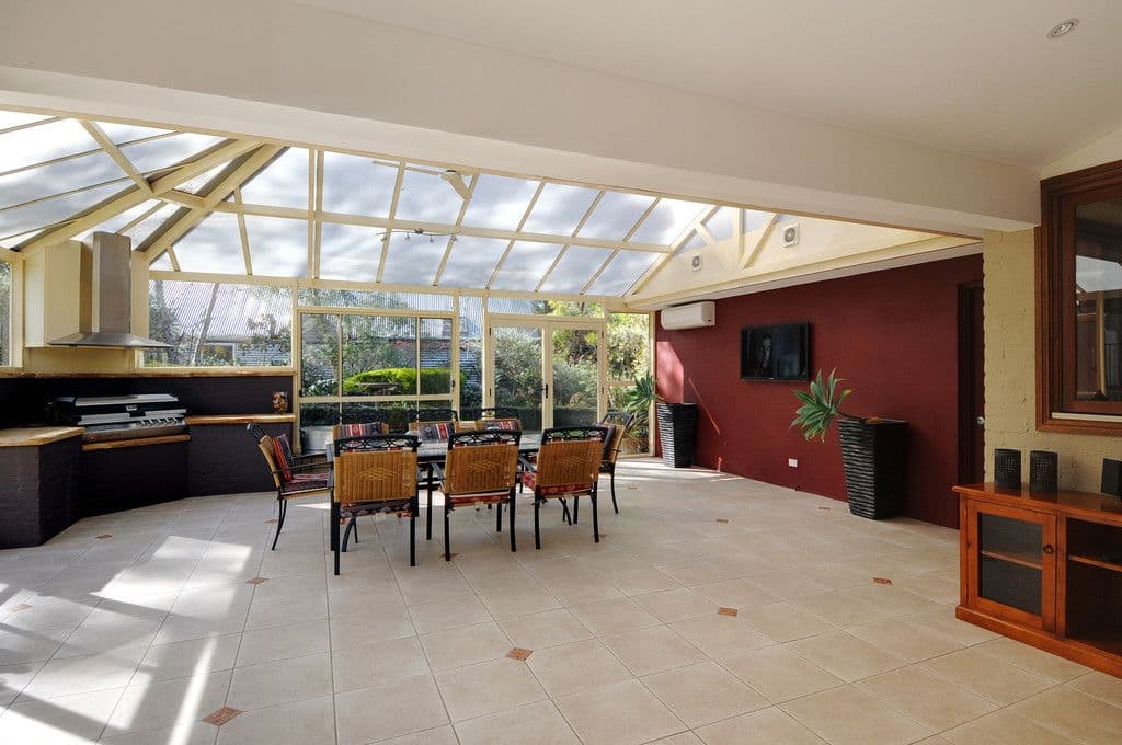 7 Young Road, MOSS VALE NSW 2577, Moss Vale - Image 1