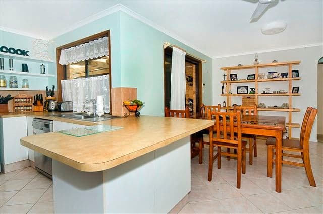 48 Buderim Street, BATTERY HILL QLD 4551, Battery Hill - Thumbnail 2