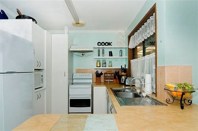 48 Buderim Street, BATTERY HILL QLD 4551, Battery Hill - Thumbnail 3