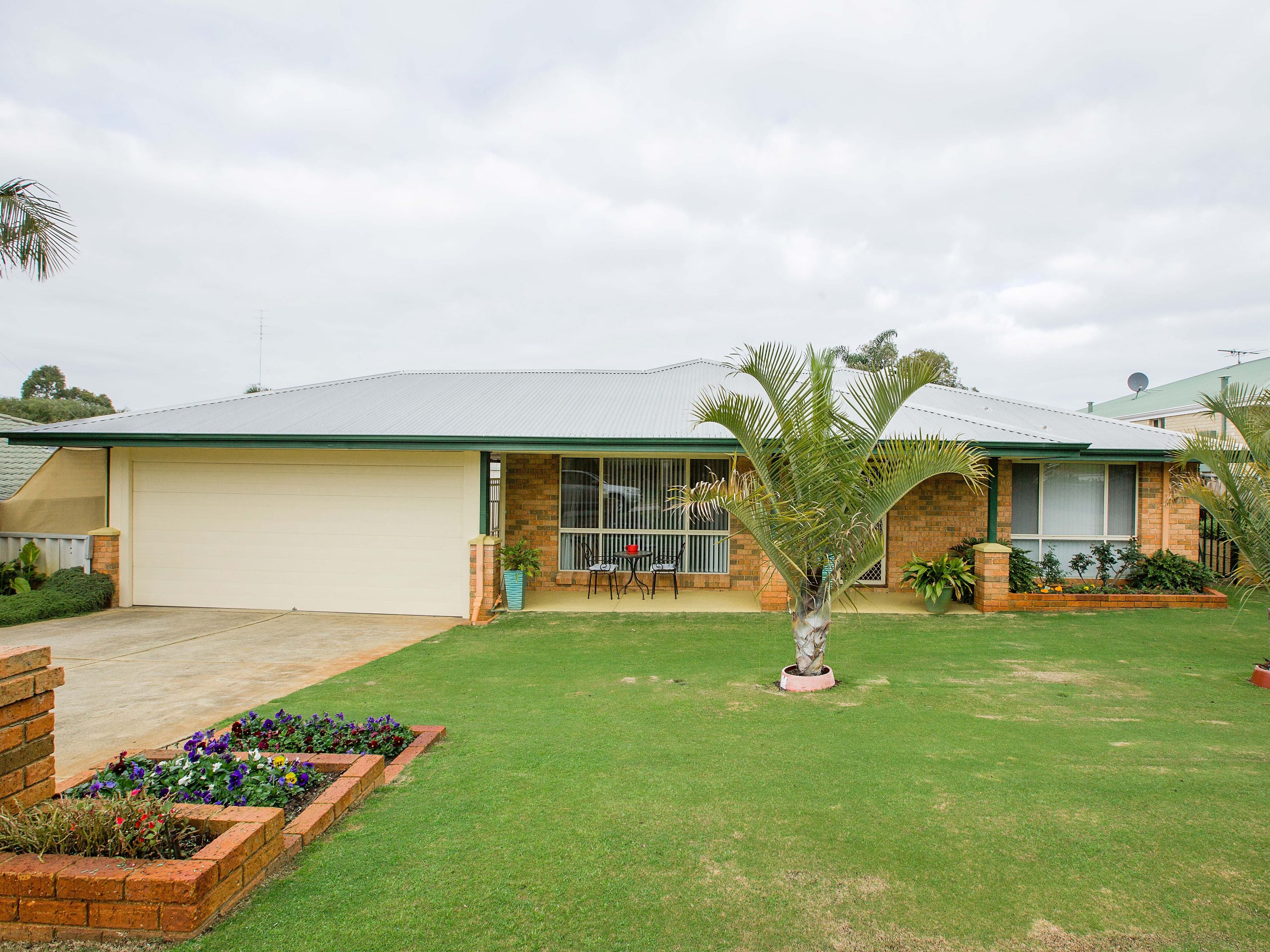 10 Hibiscus Court, Eaton WA 6232, Eaton - Image 1