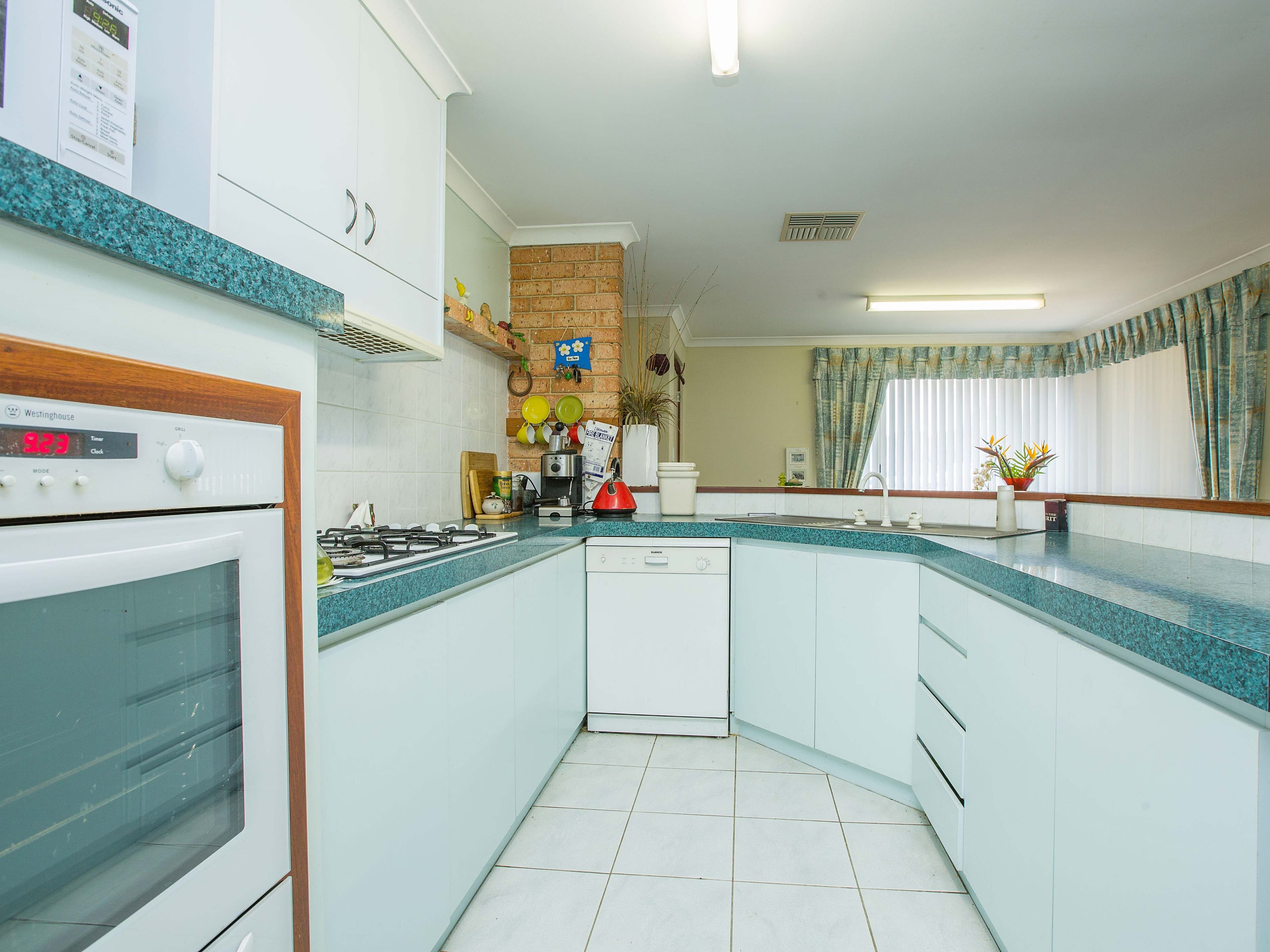 10 Hibiscus Court, Eaton WA 6232, Eaton - Thumbnail 4